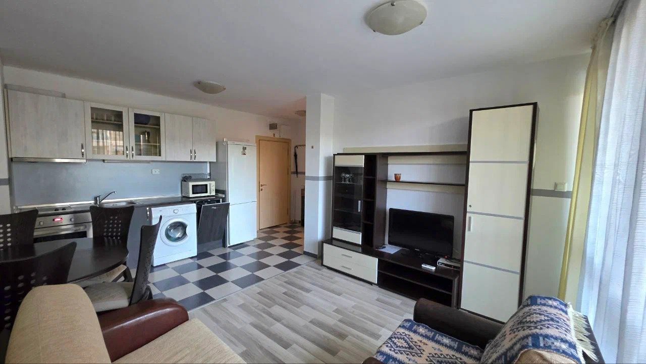 Appartamento con 2 camere nel complesso Butterfly Sveti Vlas Bulgaria