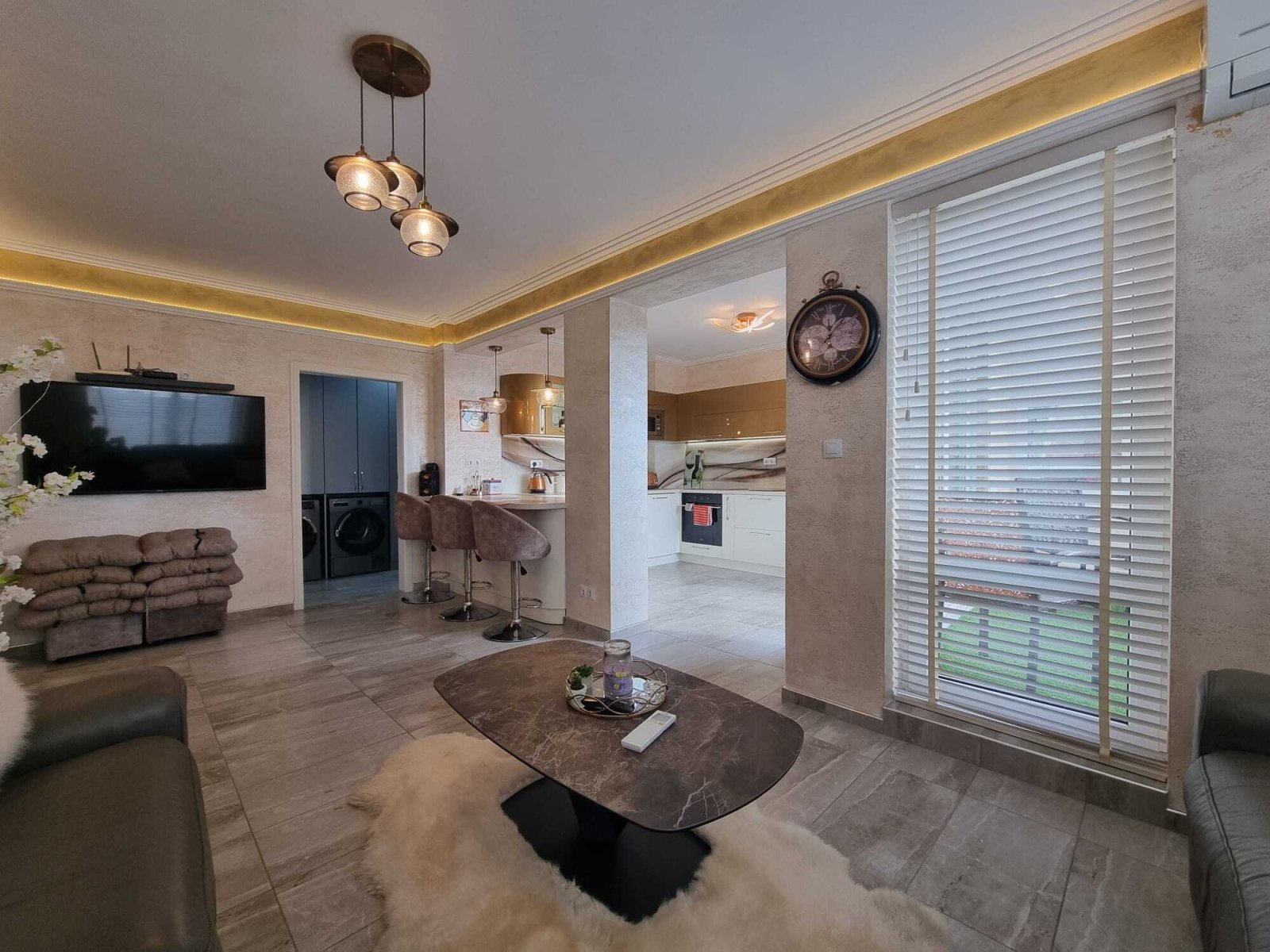 Grande appartamento di 3 locali arredato in modo lussuoso a Sea Dreams Sunny Beach Bulgaria