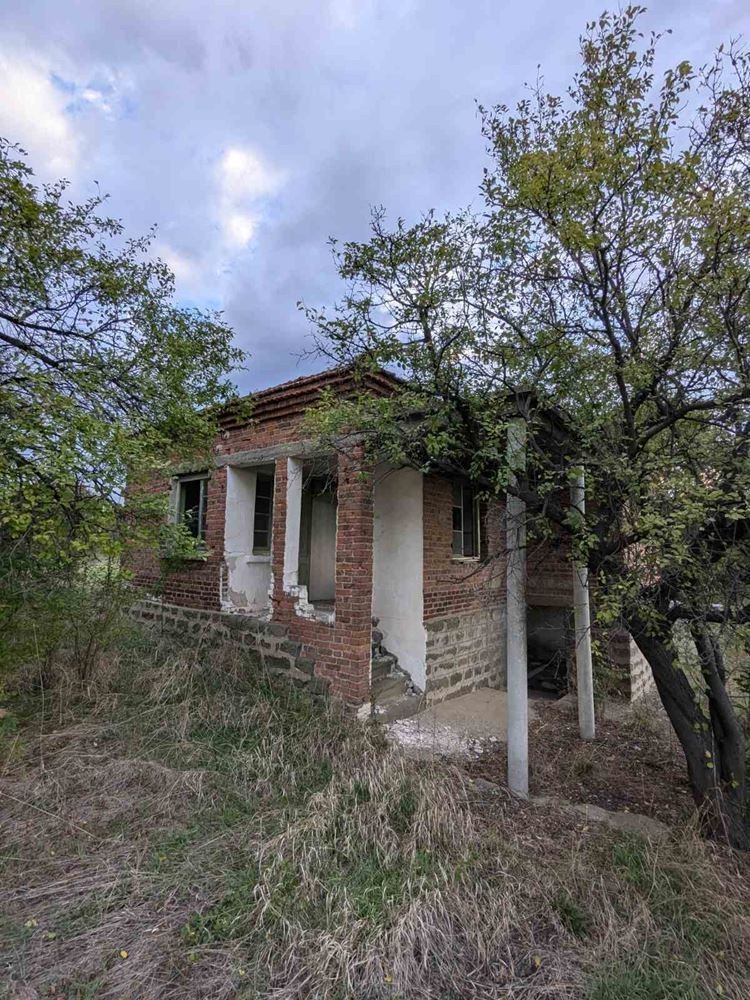 Casa indipendente nel villaggio di Dobrinovo, Bulgaria