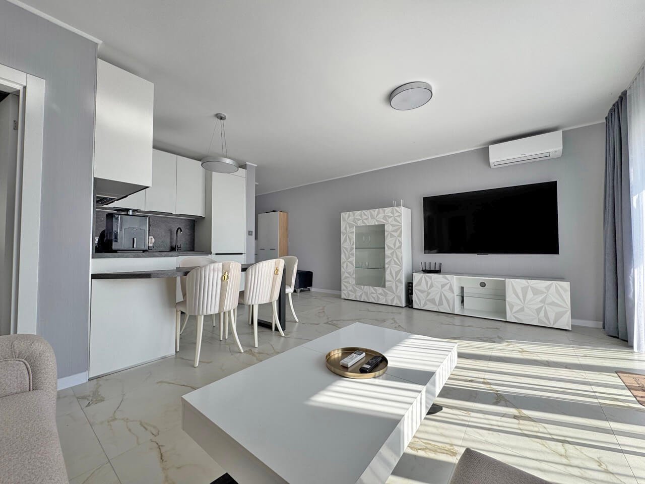 Appartamento con tre camere da letto vista mare nel complesso Sun Coast a Sveti Vlas, Bulgaria