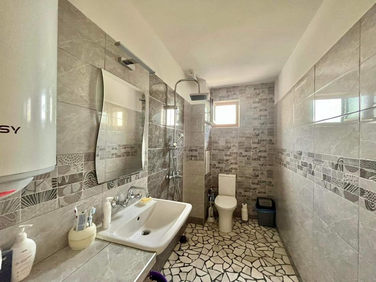 Casa unifamiliare con vista sul mare e giardino a Ravda, Bulgaria