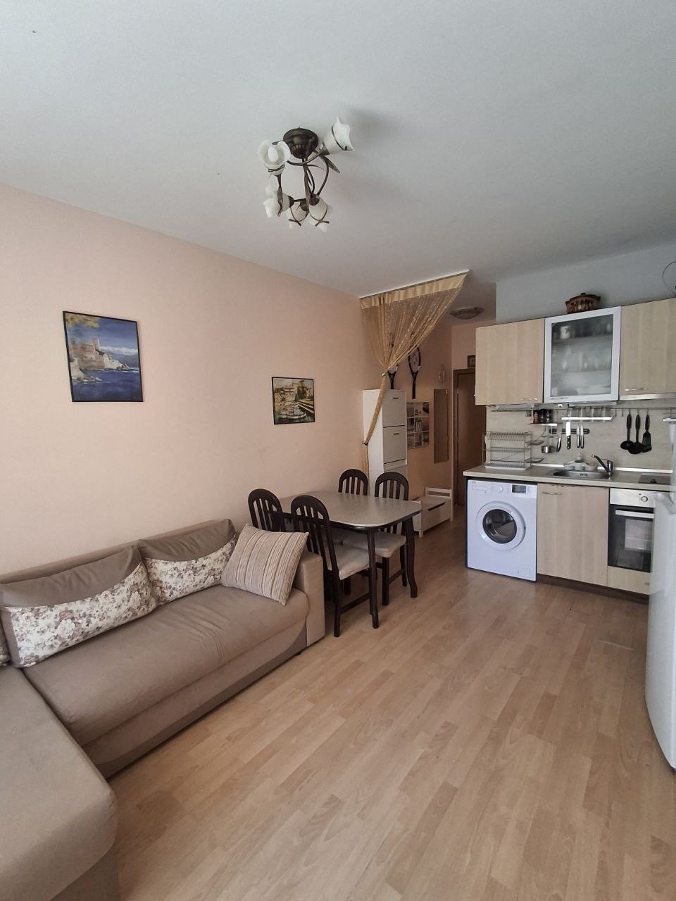 Appartamento con due camere nel complesso Sunny Day 6 a Sonnenstrand, Bulgaria