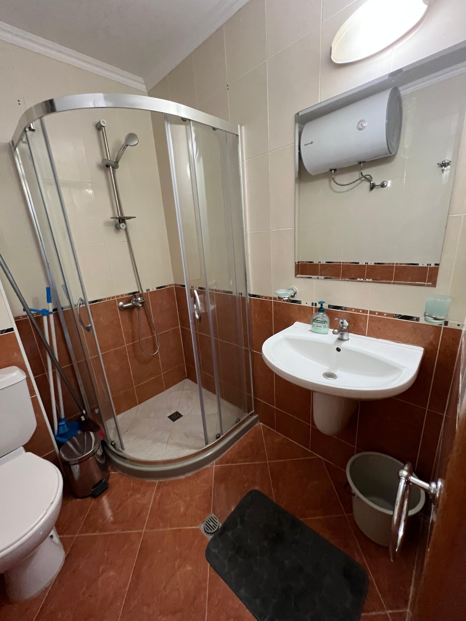 Appartamento con due camere nel complesso Diamant con vista parziale sul mare a Sveti Vlas