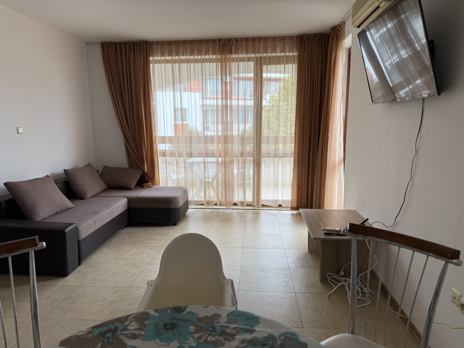 Appartamento di 3 camere a Robinson Beach, Elenite, Bulgaria