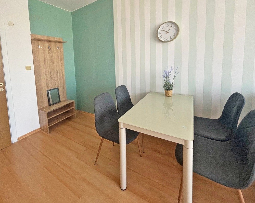 Appartamento di 2 camere nel complesso Sunny Day 6 a Tankovo, Bulgaria