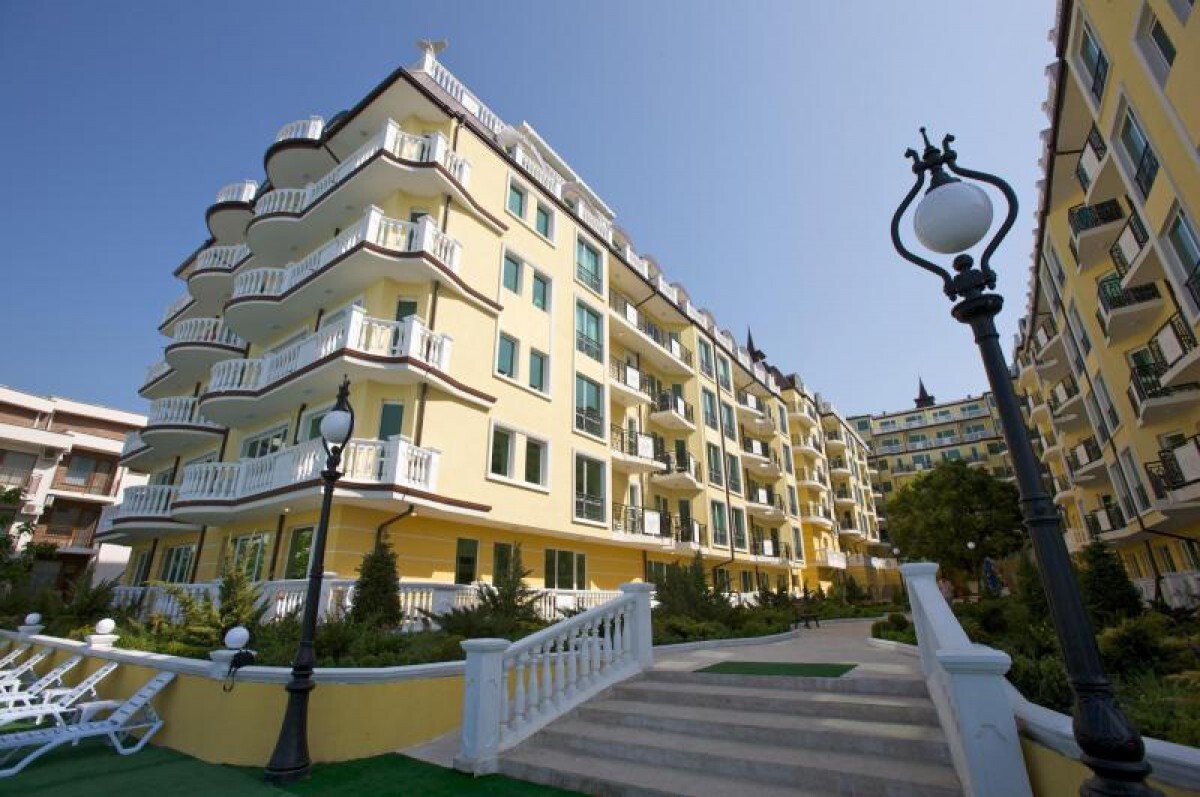 Appartamento con due camere e vista mare nel complesso Amore Beach a Sveti Vlas, Bulgaria