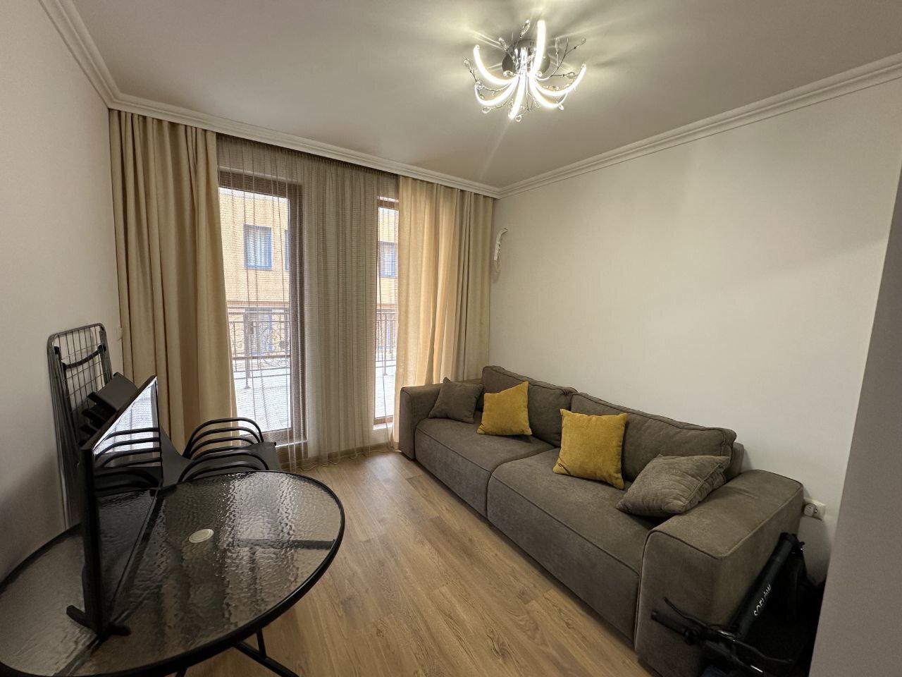 Appartamento con tre camere nel complesso residenziale Phoenix con vista piscina, Sveti Vlas, Bulgaria