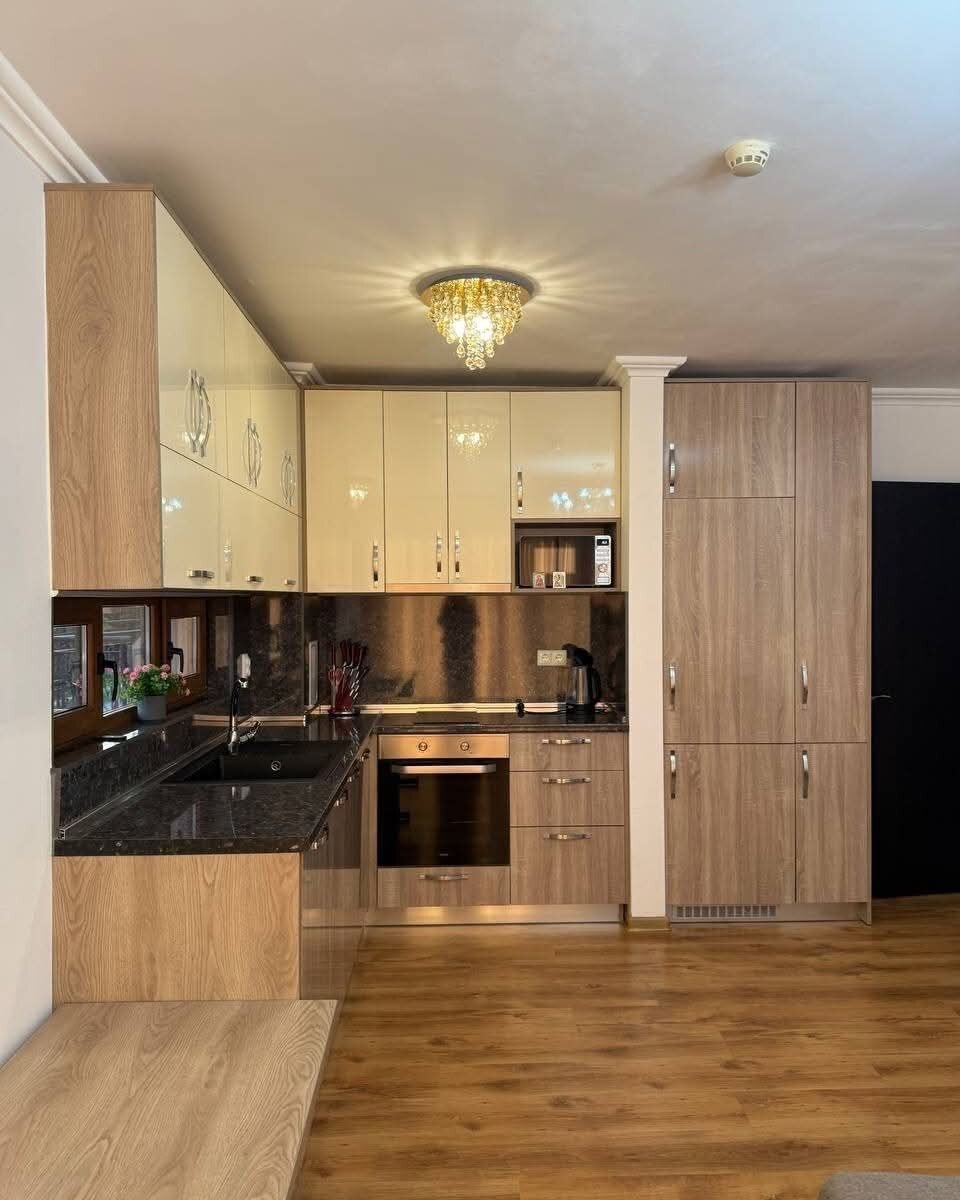 Appartamento con tre camere nel complesso residenziale Phoenix con vista piscina, Sveti Vlas, Bulgaria