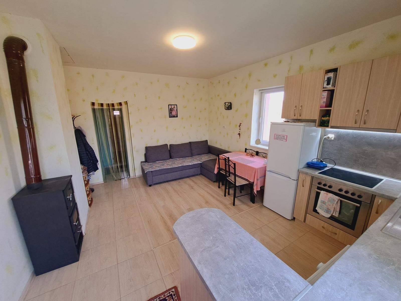 Casa 2+1 „Zavet“, Bulgaria