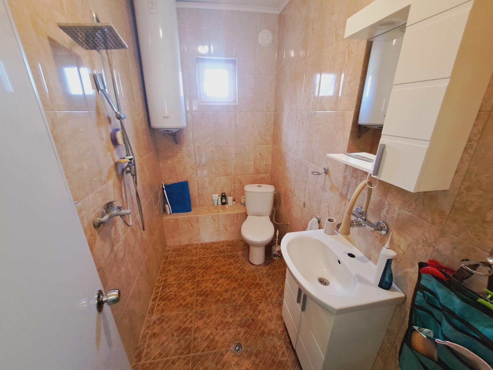 Casa 2+1 „Zavet“, Bulgaria