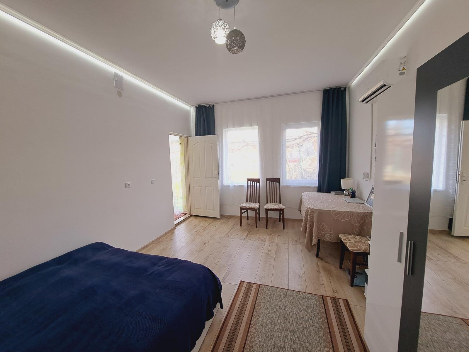 Casa 2+1 „Zavet“, Bulgaria