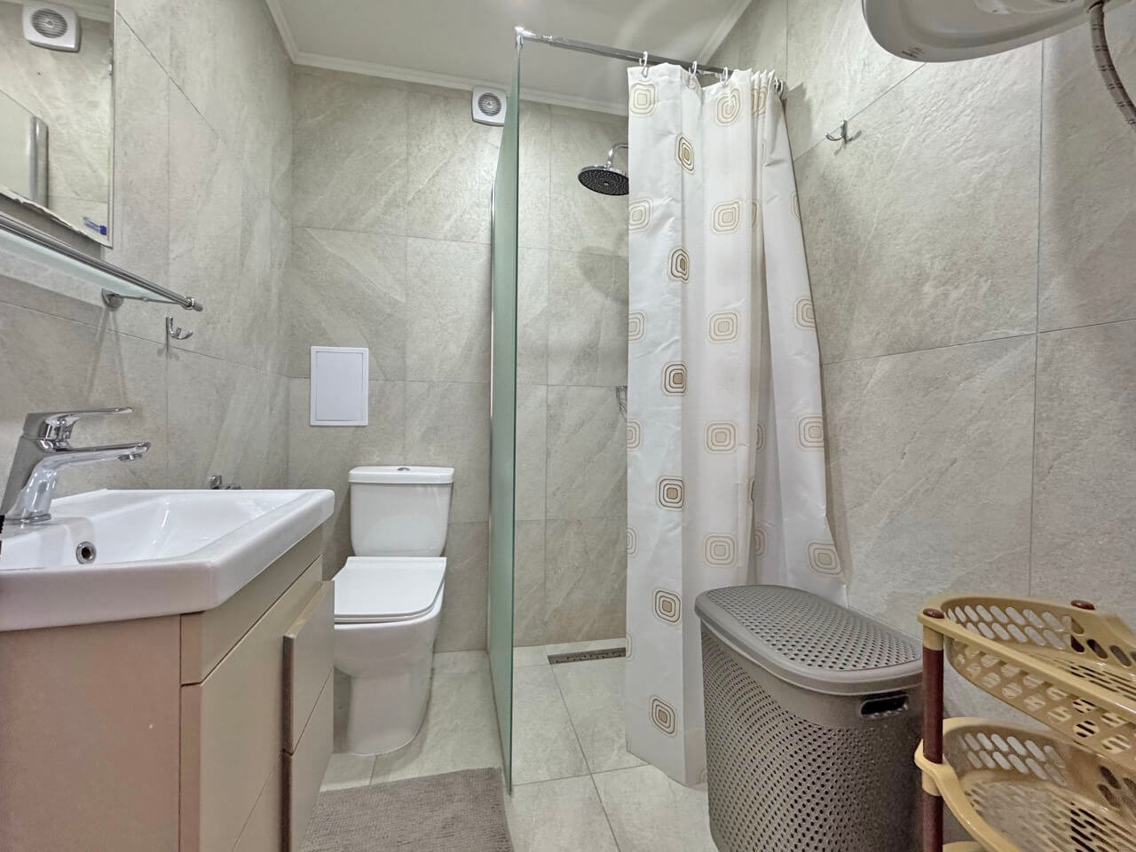 Appartamento con tre camere e vista piscina nel complesso Jadore, Sunny Beach, Bulgaria