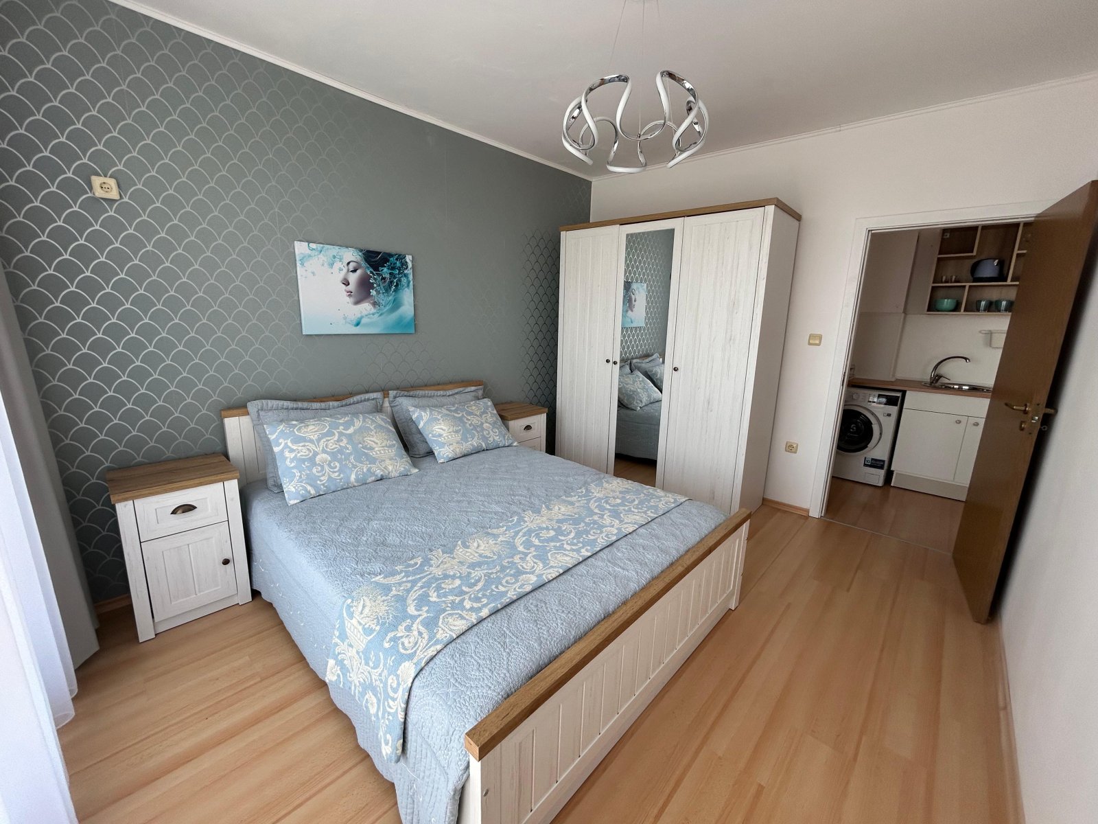 Appartamento con due camere nel complesso „Sunny Day 6“ a Sonnenstrand, Bulgaria