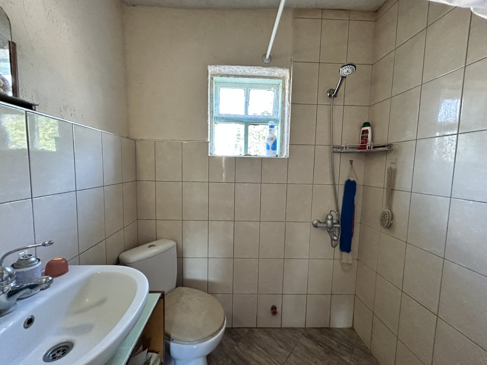 Casa con ampio terreno nella regione di Izvorovo, Dobrich, Bulgaria