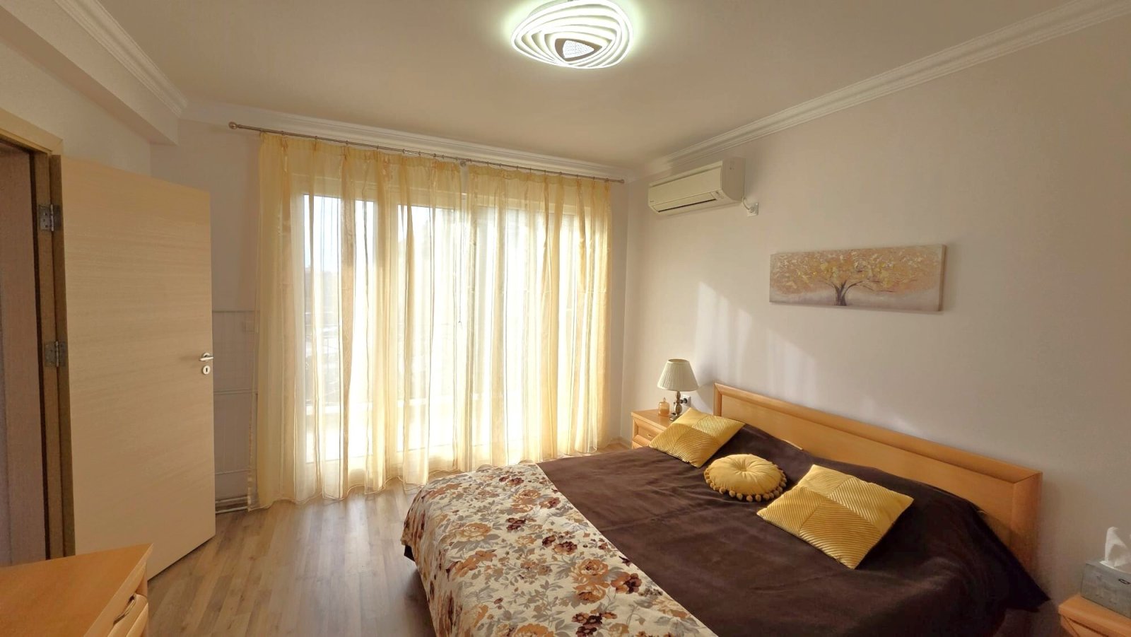 Casa su due piani con cinque stanze nel complesso Victoria Hill, Sarafovo, Bulgaria