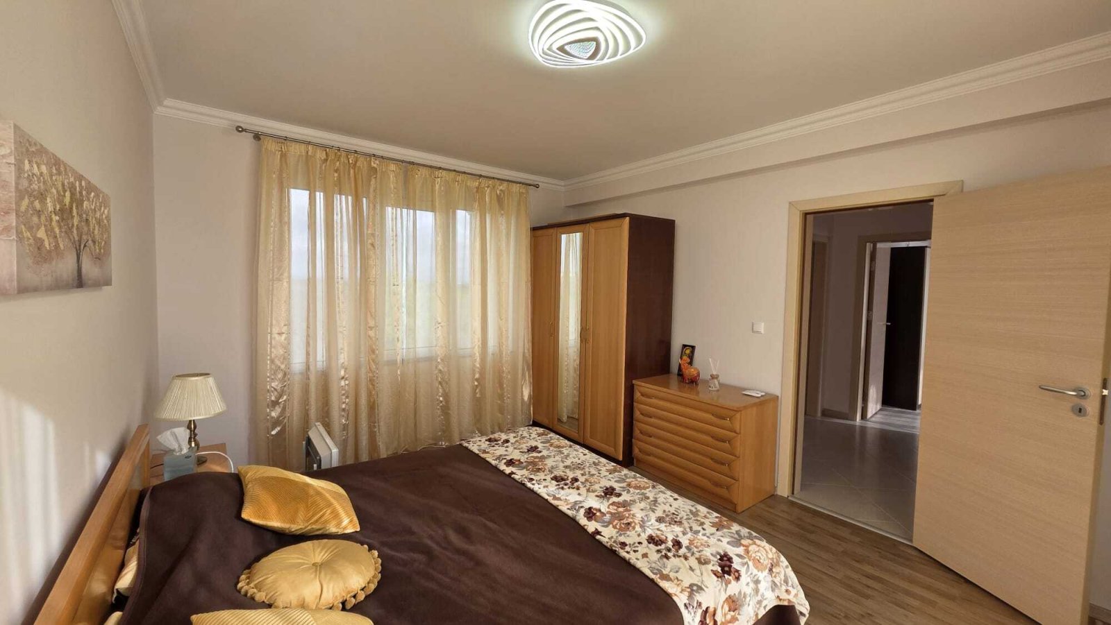 Casa su due piani con cinque stanze nel complesso Victoria Hill, Sarafovo, Bulgaria