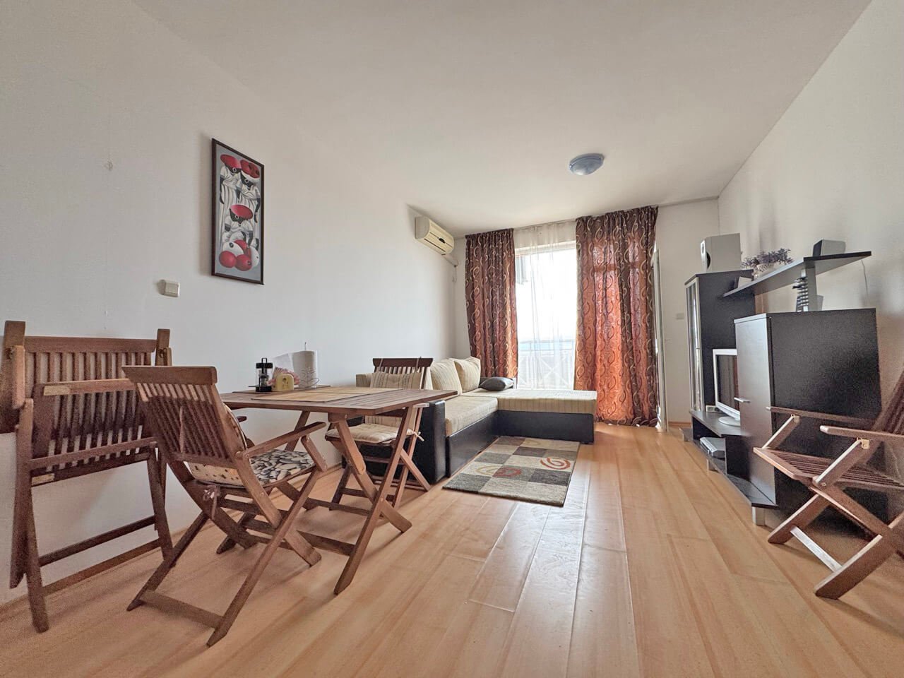 Tankovo: Appartamento con due camere nel complesso Sunny Day 6, Tănkovo, Bulgaria 