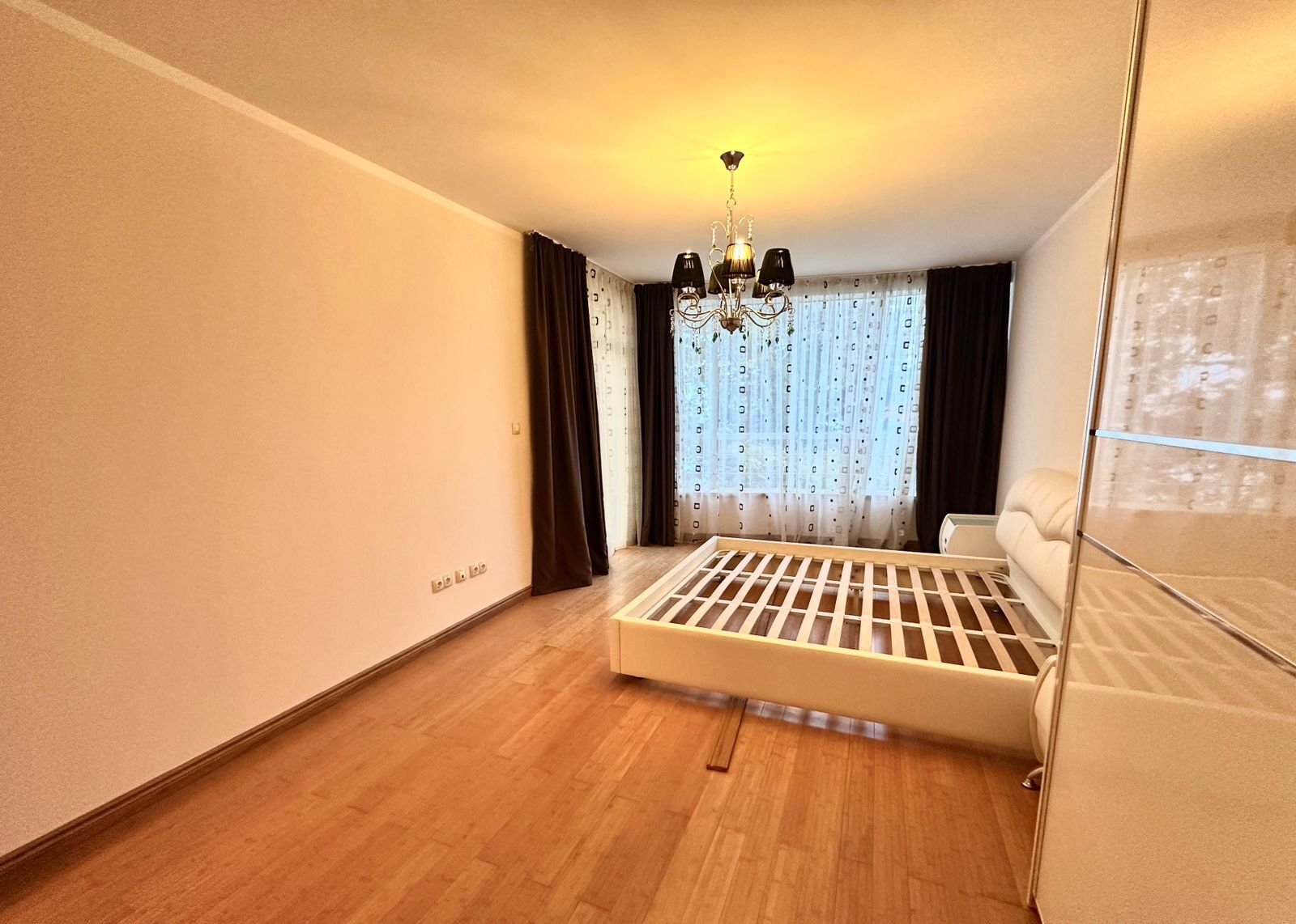 Dwupokojowe mieszkanie z widokiem na morze w kompleksie Oasis, Ravda, Bułgaria