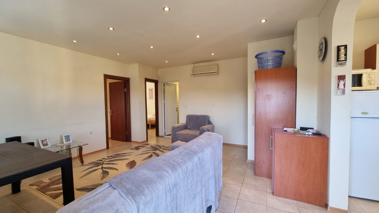 Dom z basenem w Novo Paniczarewo, region Burgas, Bułgaria