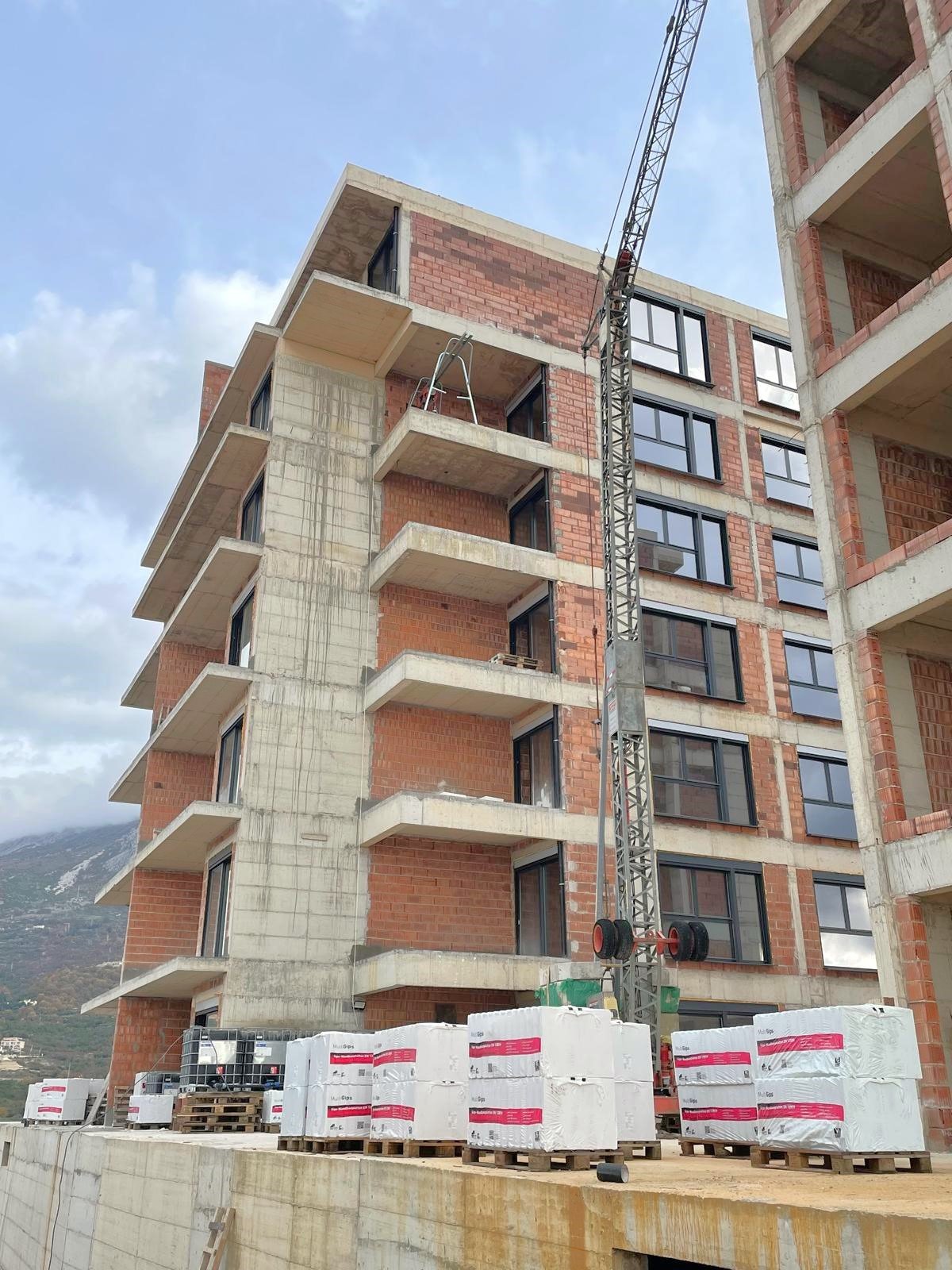 Luxuriöses Penthouse mit geräumiger Terrasse und atemberaubendem Meerblick, Dobra Voda