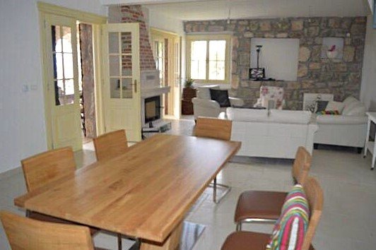 Luksusowa willa z widokiem na morze i basenem Šušanj