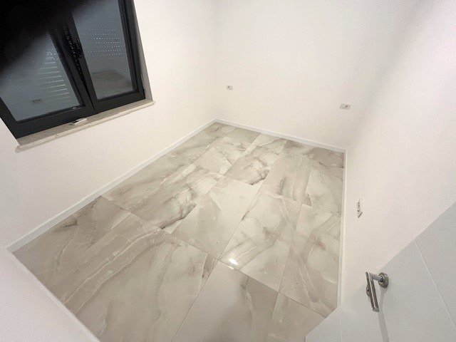 Neue Wohnung mit Garten in Krk auf der Insel Krk