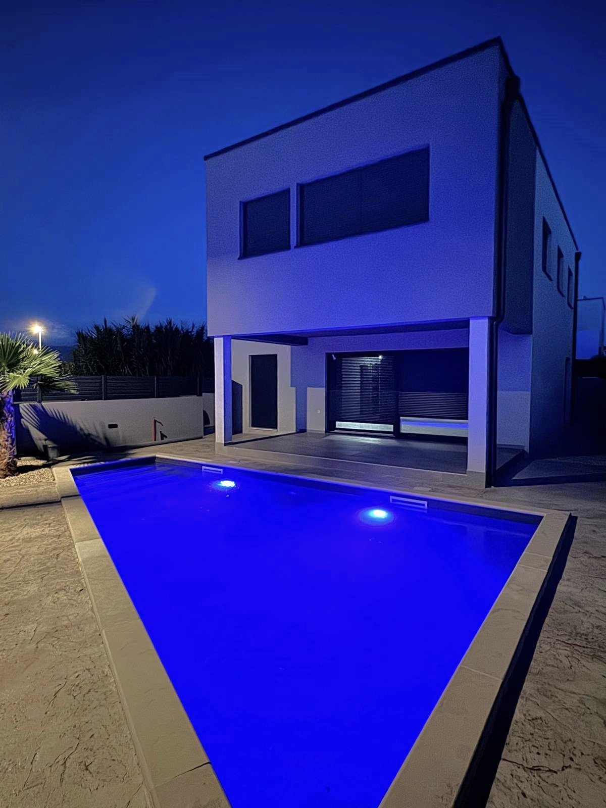 Luxushaus mit Pool, Ruhe am Meer → Vrsi