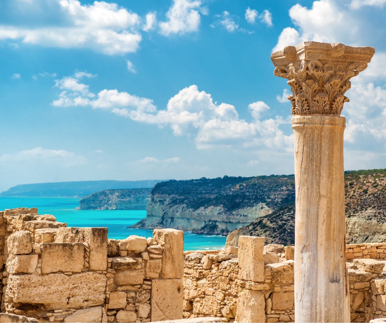 Luxuriöse Drei-Zimmer-Wohnung direkt neben dem renommiertesten Golfclub in Limassol