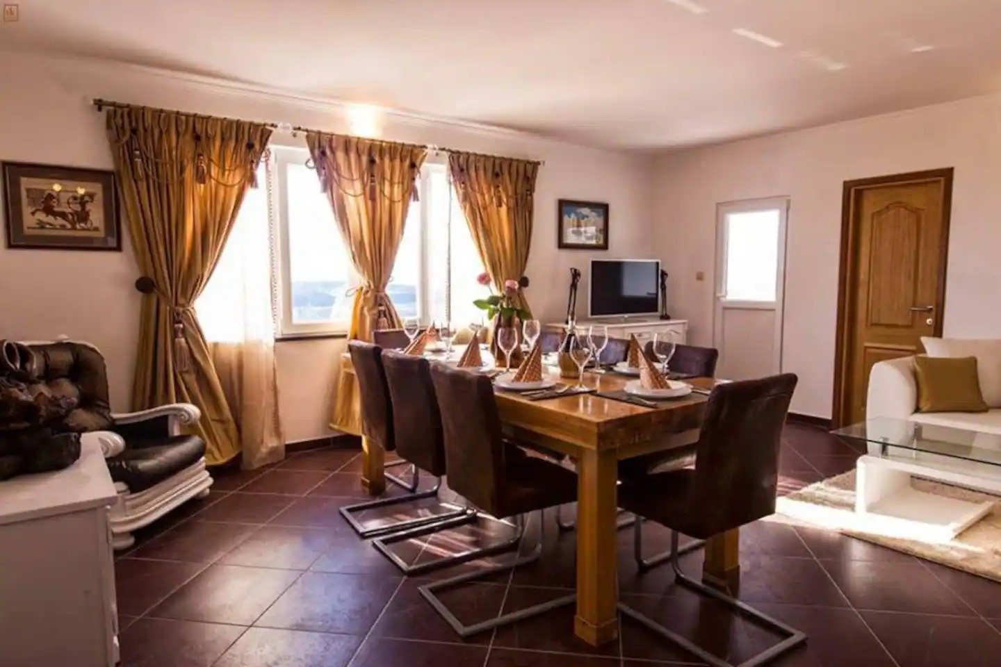 Villa mit Panoramablick auf das Meer und die Inseln, nur 20 Minuten von Split entfernt