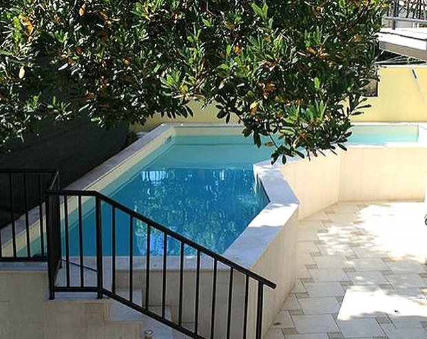 Gemütliches Mini-Hotel mit Restaurant und Pool, nur 100 m vom Meer entfernt – Crikvenica