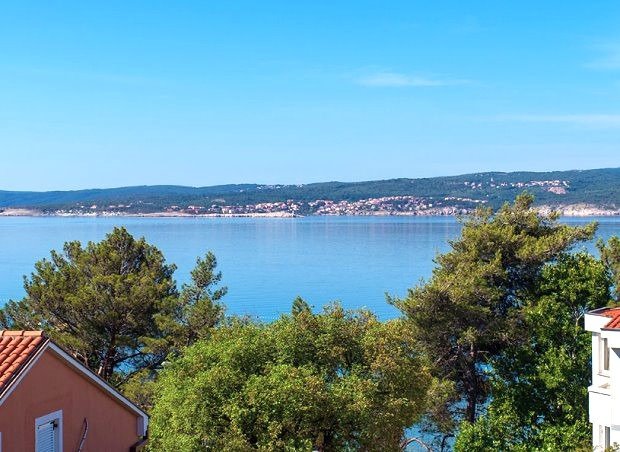 Gemütliches Mini-Hotel mit Restaurant und Pool, nur 100 m vom Meer entfernt – Crikvenica