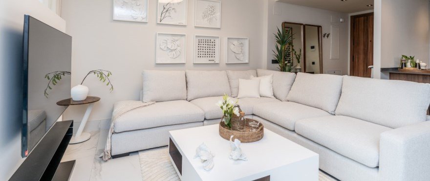 Premium-Apartment in einer erstklassigen Anlage direkt am Meer in Marbella – modernes Design und erstklassige Qualität.