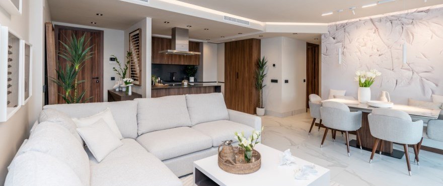 Premium-Apartment in einer erstklassigen Anlage direkt am Meer in Marbella – modernes Design und erstklassige Qualität.