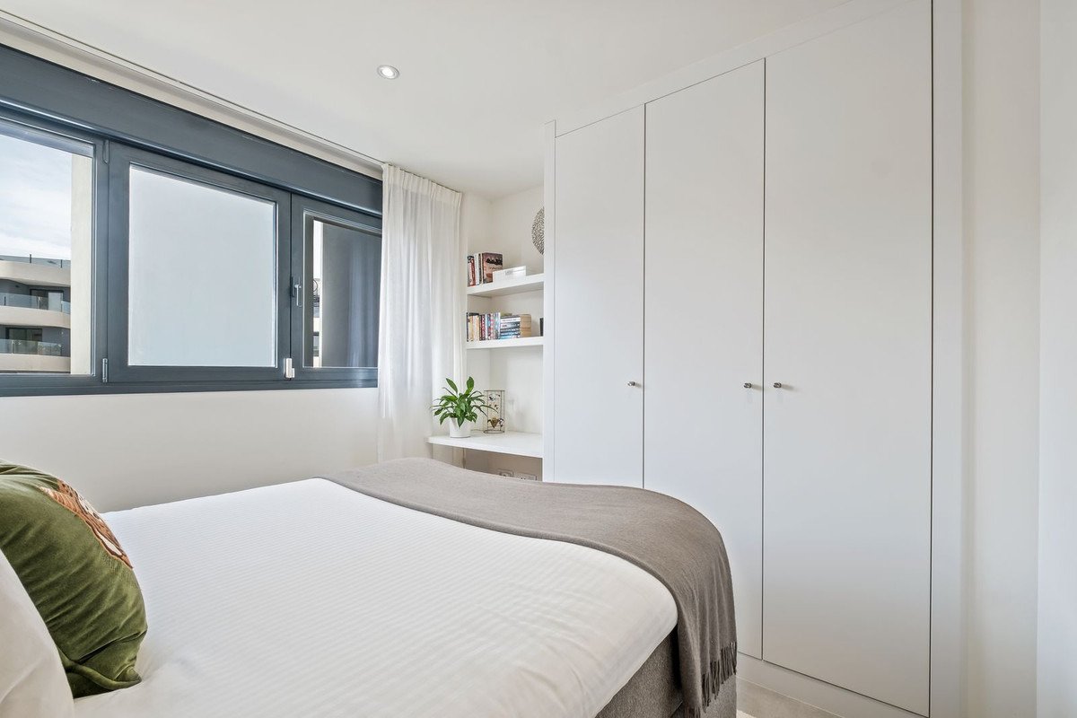 Absoluter Luxus: Duplex-Penthouse mit atemberaubendem Meerblick in Estepona, Costa del Sol