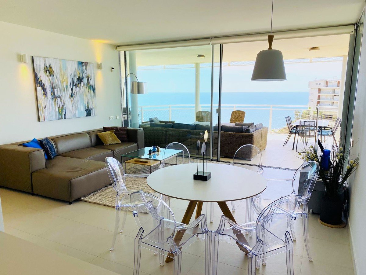 Luxuriöses Apartment mit atemberaubendem Meerblick in der prestigeträchtigen Lage von Fuengirola