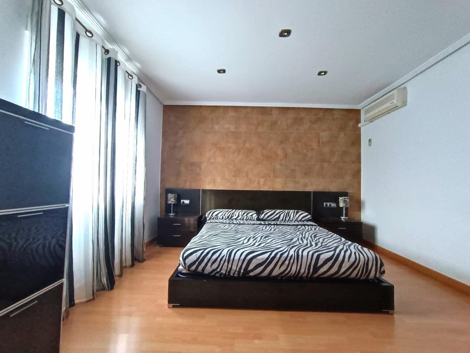 Wunderschöne Villa mit Pool in Torrevieja, in der Nähe des Strandes Eliseos