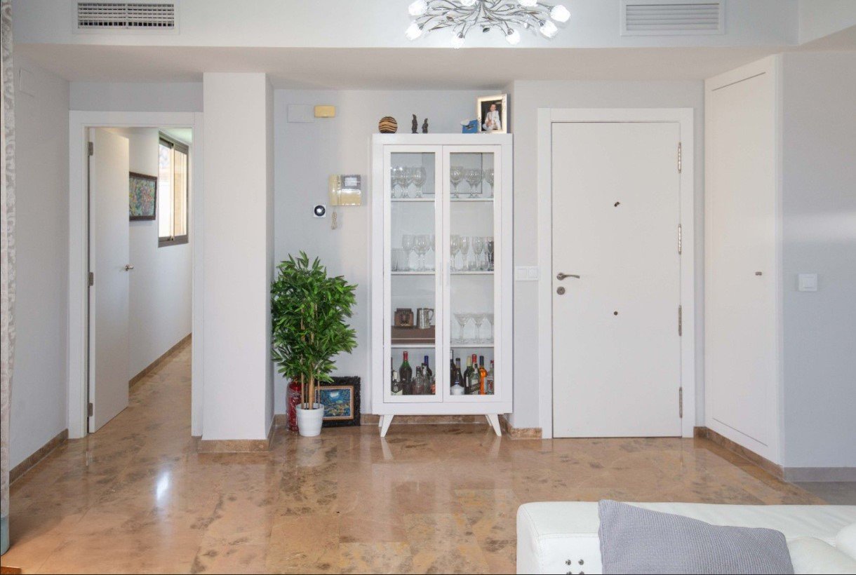 Luxuriöses Duplex-Penthouse in Denia mit Meerblick und zwei Terrassen