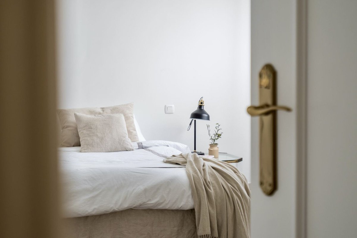 Penthouse im Herzen von San Pedro mit Panoramablick – moderne Eleganz mit mediterranem Flair