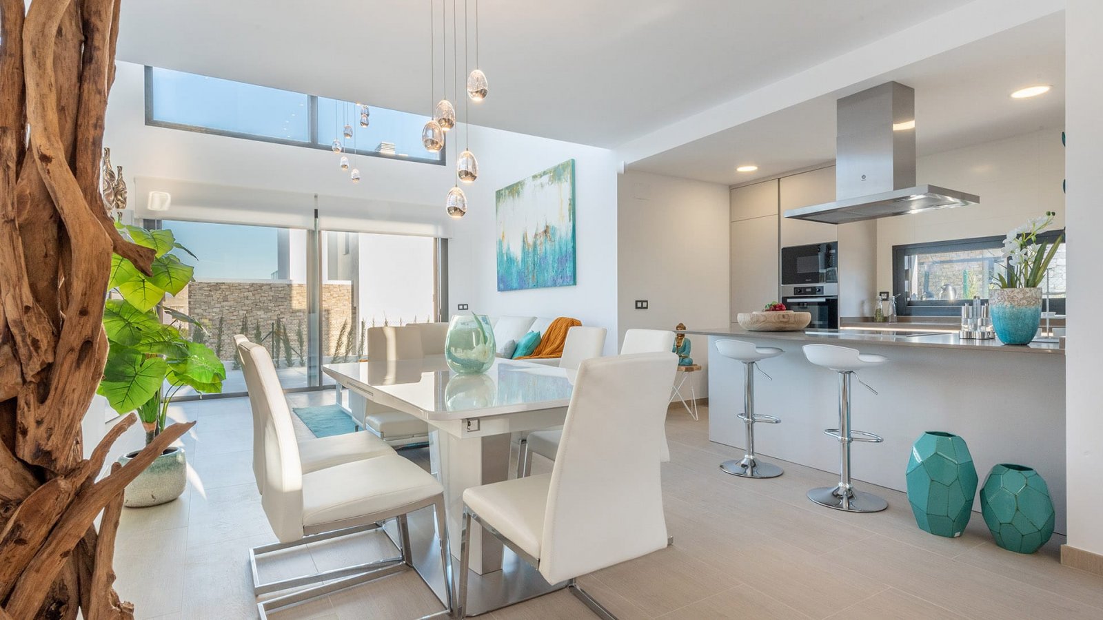 Exklusive Villa am Meer auf Mallorca – die perfekte Kombination aus Luxus, Komfort und Natur.