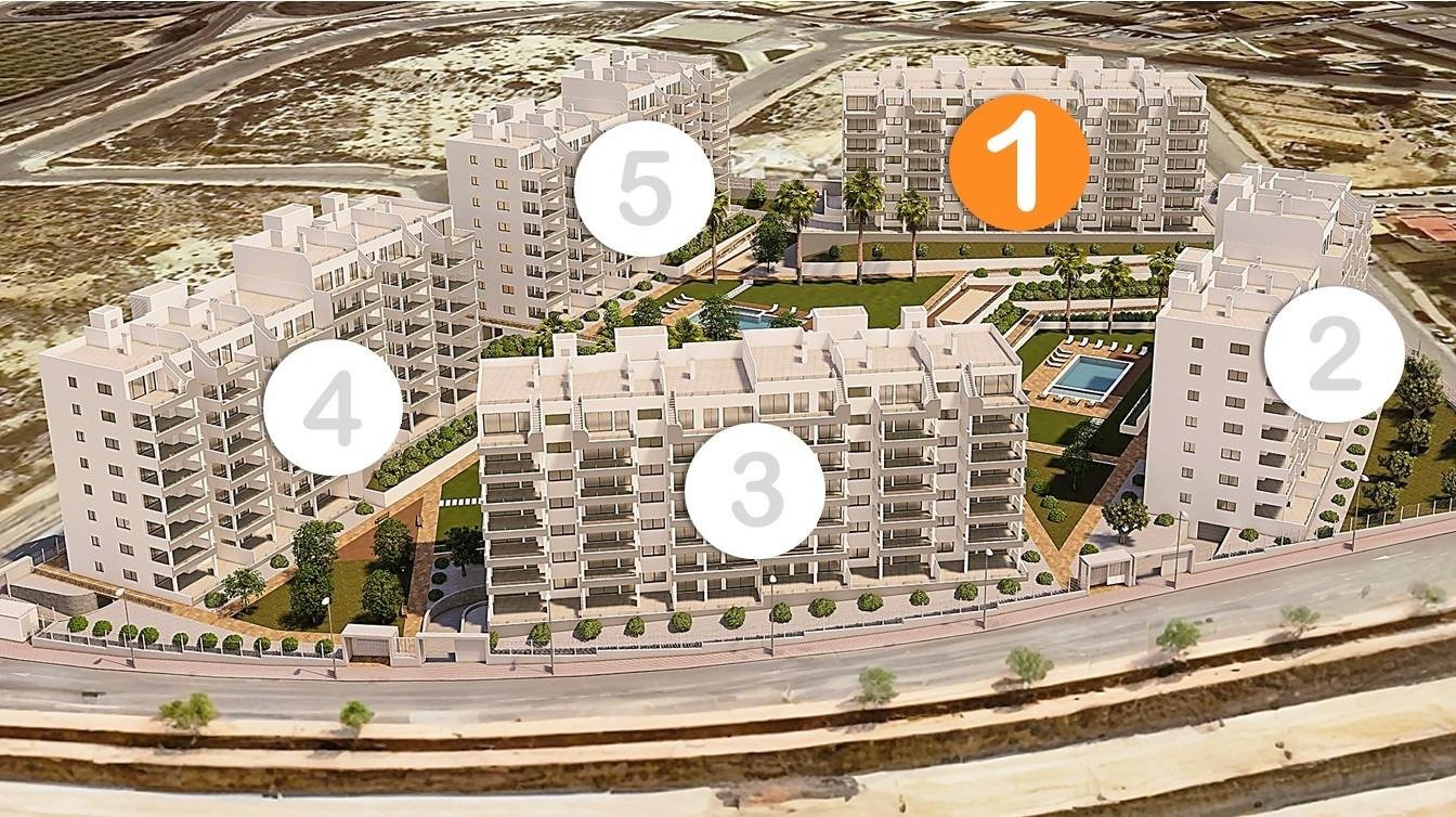Elegantes Apartment mit geräumiger Terrasse in ruhiger, grüner Lage – San Miguel de Salinas