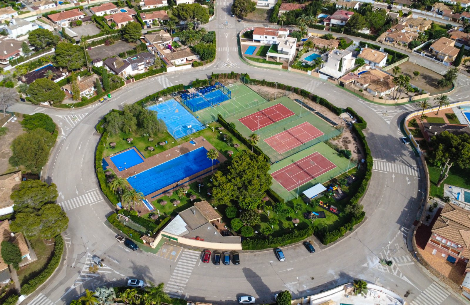 Luxusvilla → 1 km vom Meer entfernt, privater Pool → Orihuela Costa