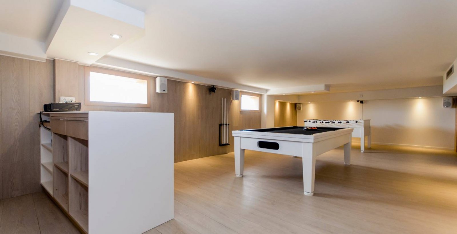 Exklusive Villen → 300 m vom Meer entfernt, privater Pool und Garage → Orihuela