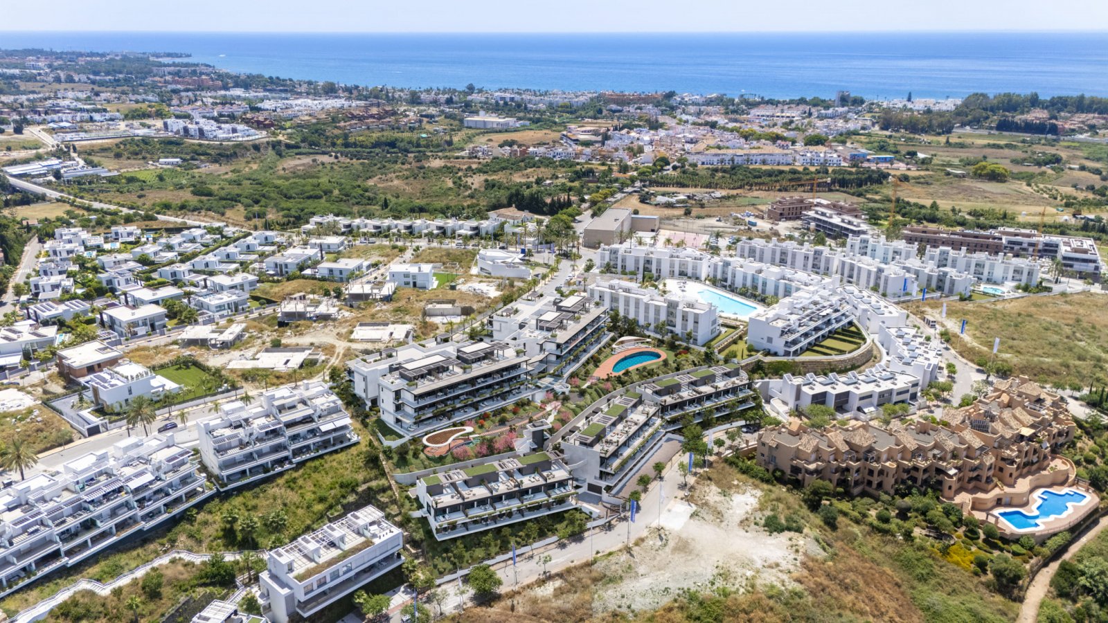 Exklusive Apartments → Meerblick, 2 km vom Strand entfernt → Estepona