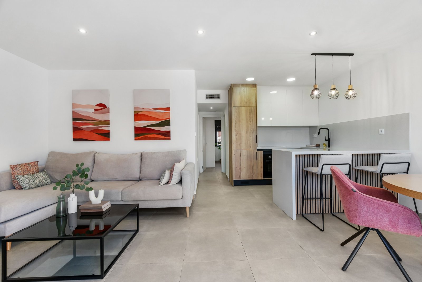 Moderne Apartments → 1 km vom Meer entfernt, Swimmingpool und Gartenanlage → Santiago de la Ribera