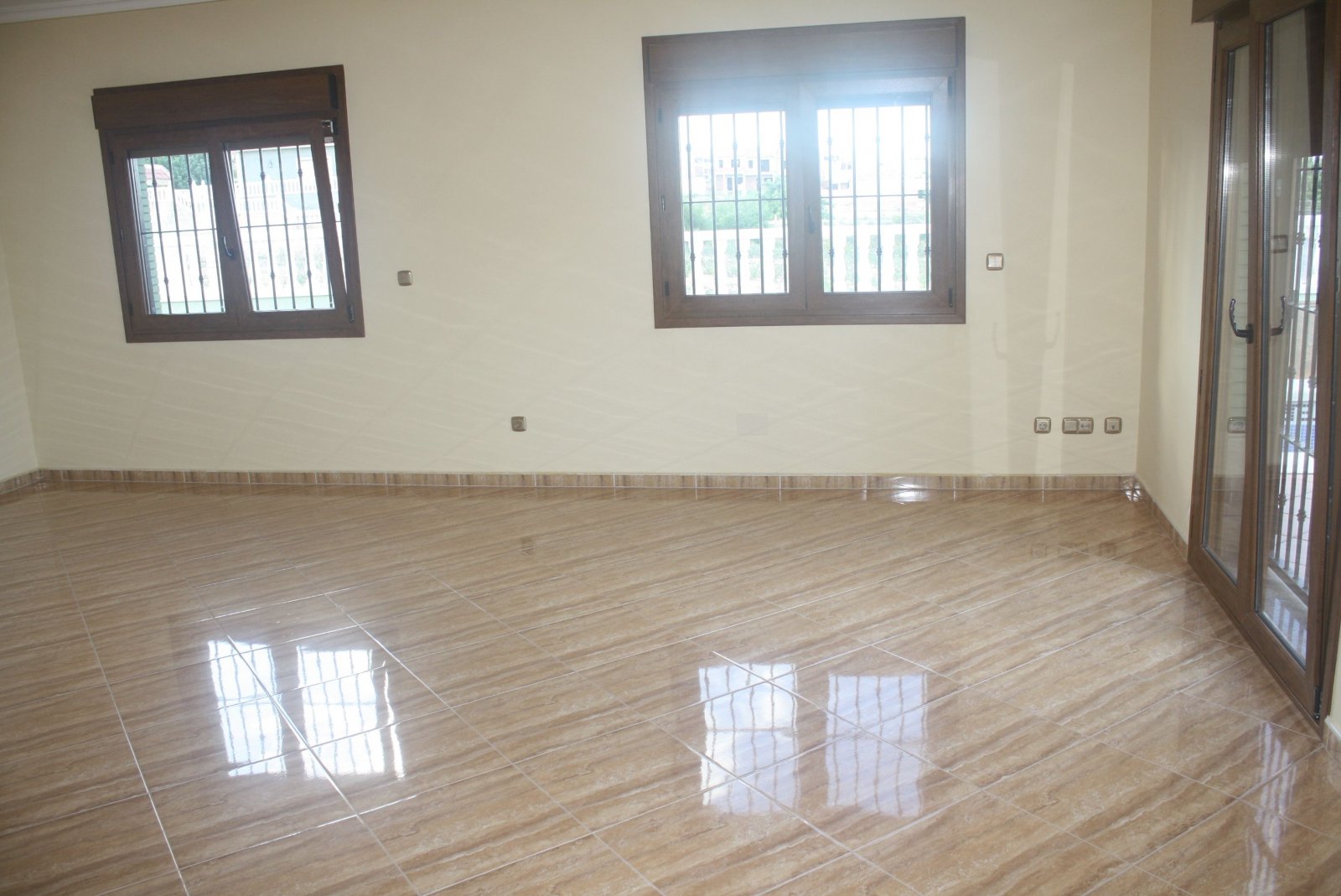 Ekskluzywny dom wolnostojący, prywatny basen i ogród, 3 km od morza, Torrevieja