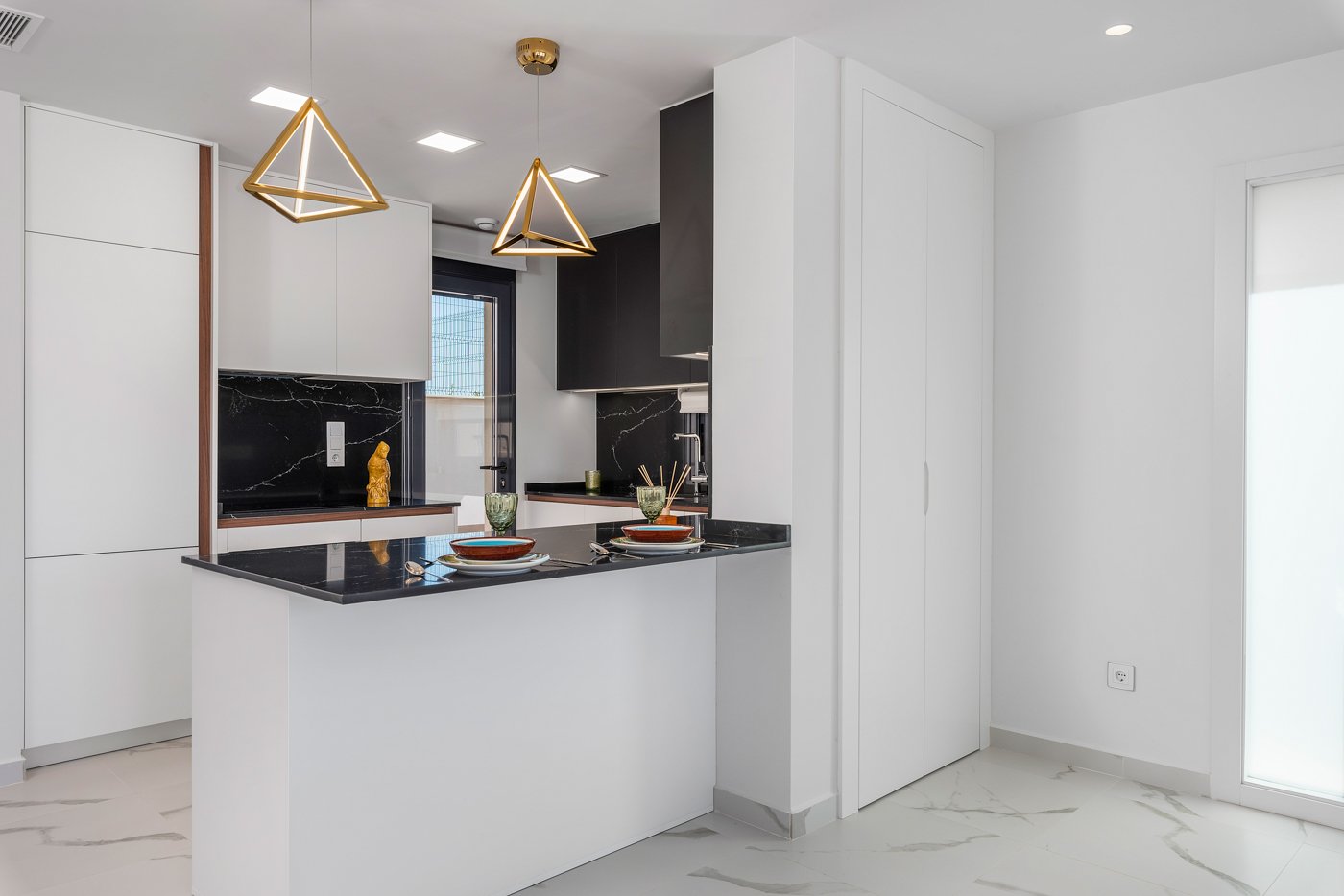 Ekskluzywne bungalowy, prywatne ogrody i baseny, San Miguel de Salinas