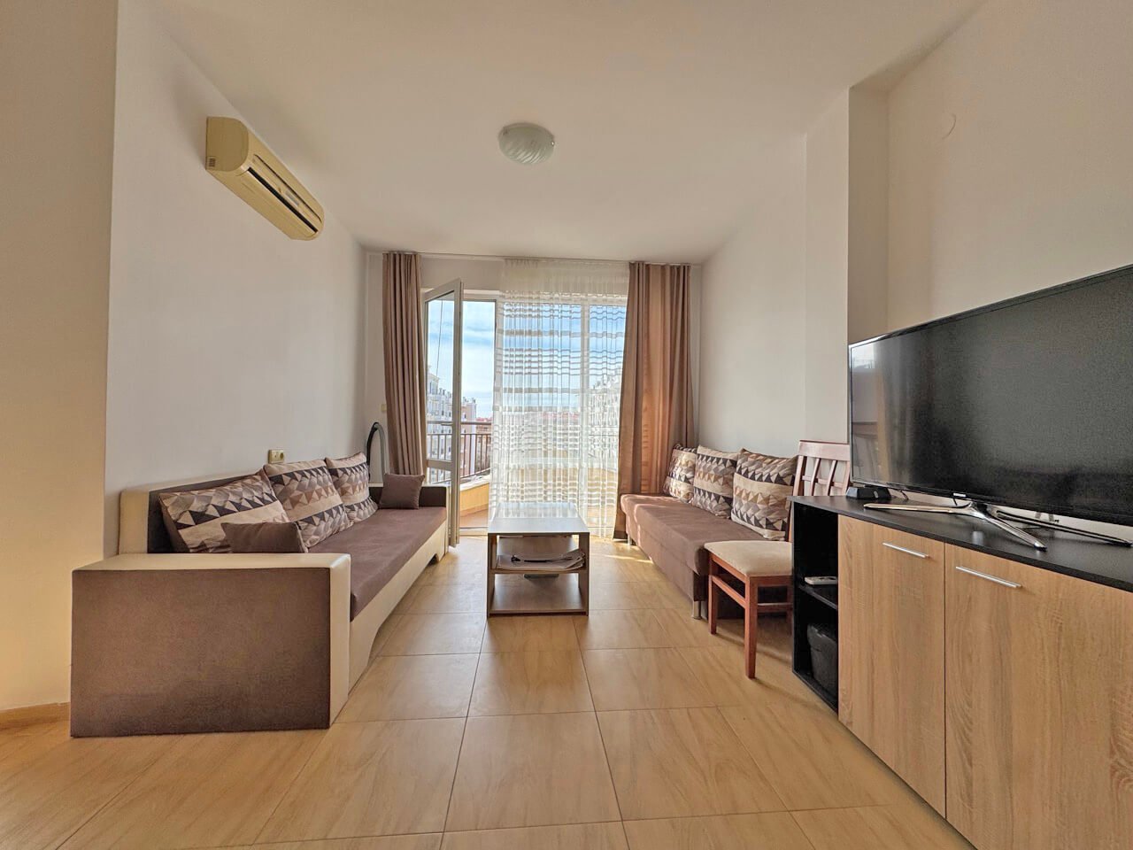 Dwupokojowe mieszkanie z widokiem na basen w kompleksie Aqua Dreams, Sweti Włas, Bułgaria