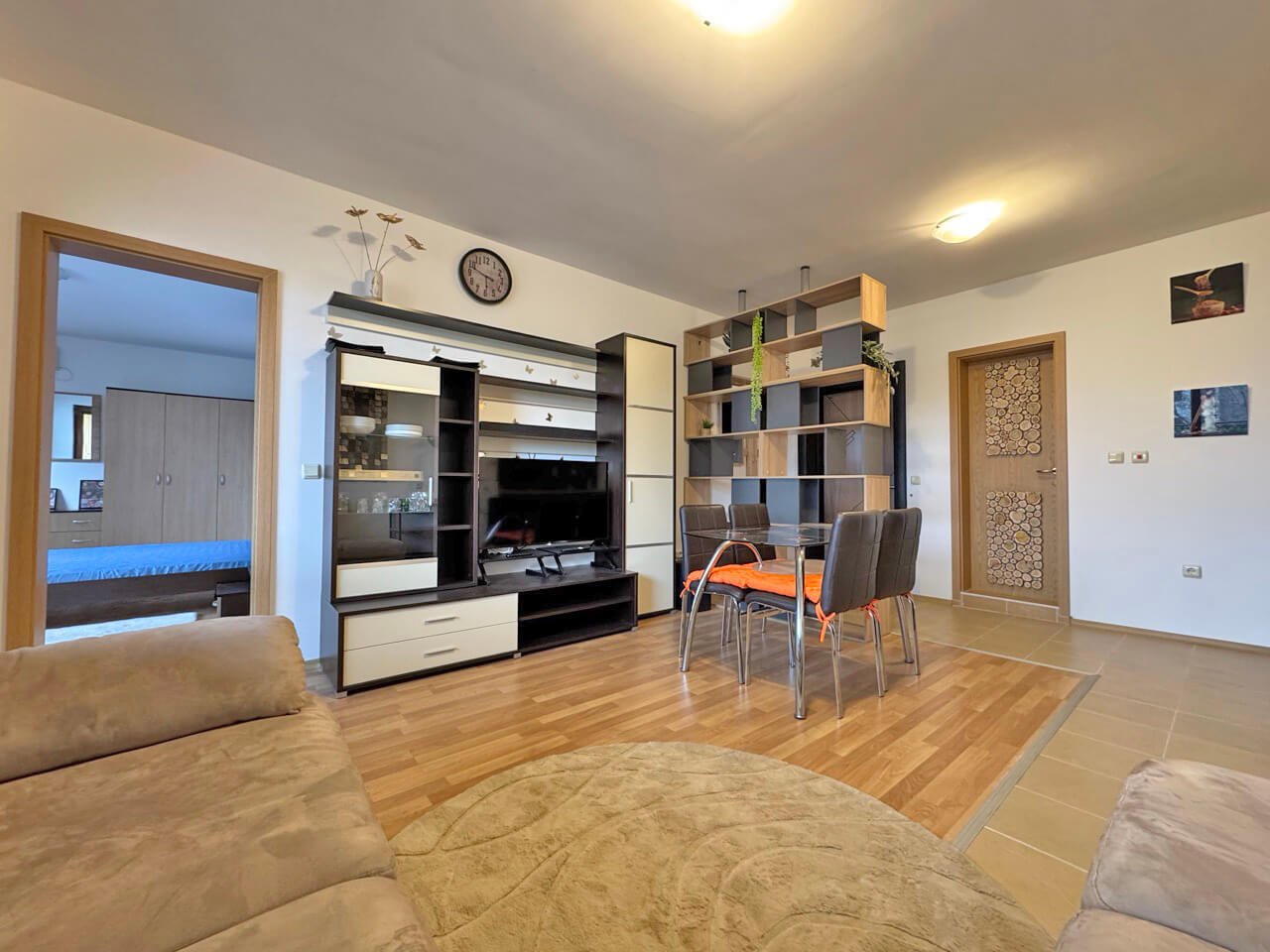 Dwupokojowe mieszkanie z widokiem na basen w kompleksie Diamond Bay, Słoneczny Brzeg, Bułgaria.