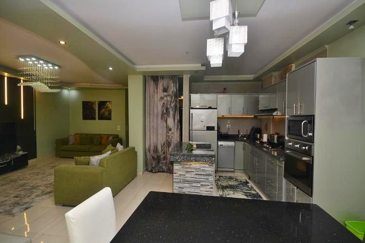 Piękny luksusowy apartament w sercu Hurghady, odpowiedni do całorocznego zamieszkania i wynajmu.