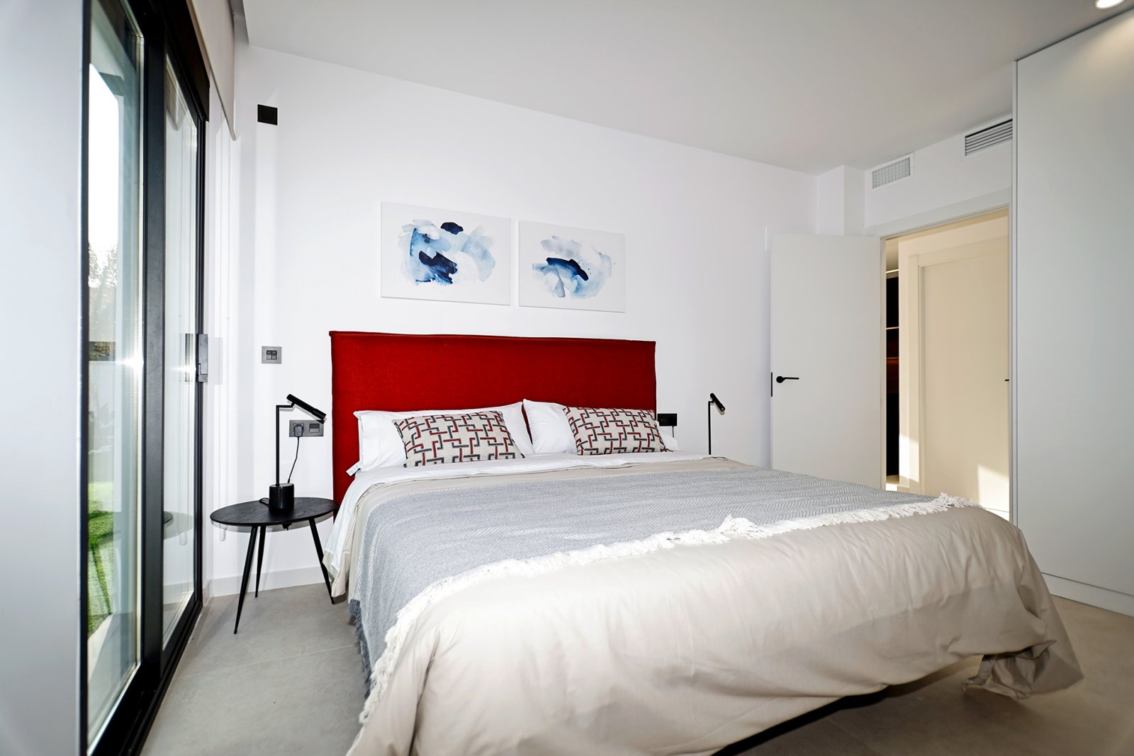 Nowoczesne domy rodzinne z prywatnym basenem i ogrodem, Molina de Segura